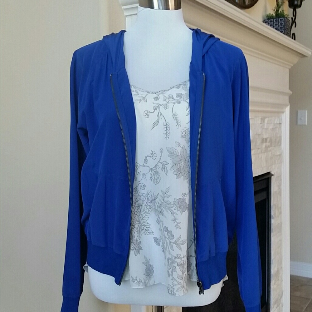 Aritzia Bomber Jacket with Hoodie 100% Silk