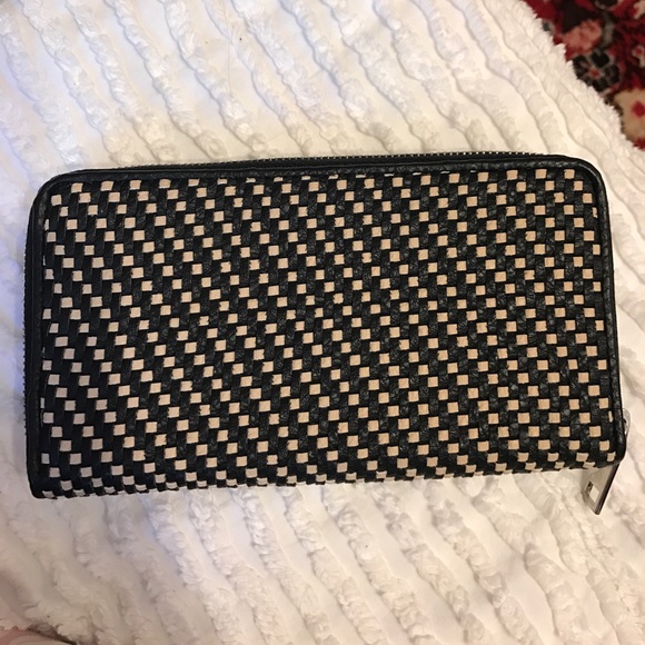 Calvin Klein Wallet - Picture 2 of 3