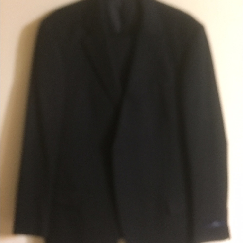 Men's suit NWT