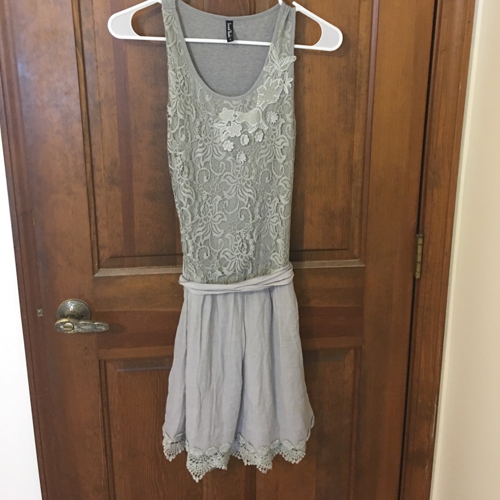 Gray dress