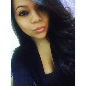 Meet your Posher, Nancy