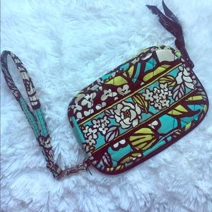 Vera Bradley Small Zip Wristlet - (EUC)
