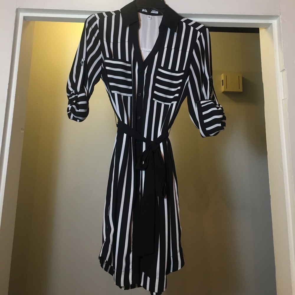 Like new Express Portofino Shirt Dress