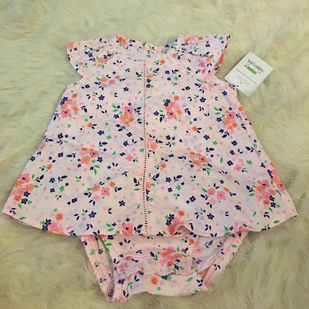 NWT Carter's Floral Romper, Size 3 months