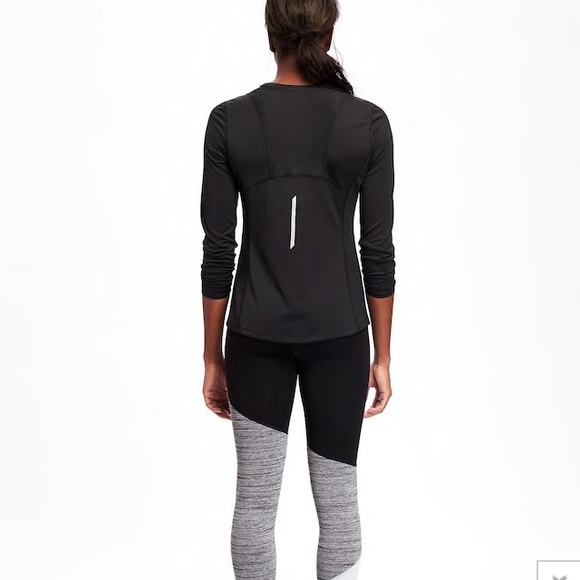 Old Navy Tall Go-Dry Mesh Long Sleeve Running Tee - Picture 3 of 5