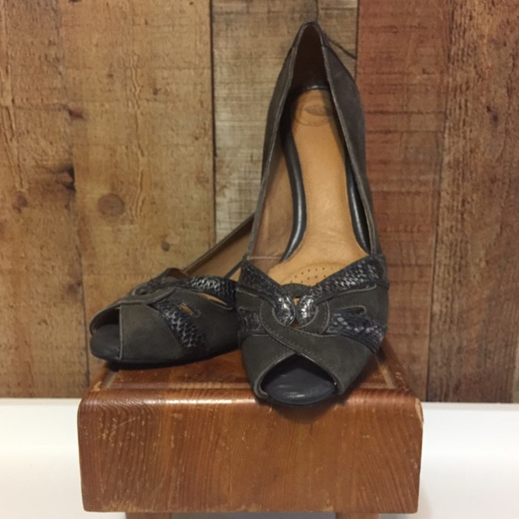 Nurture Shoes - Nurture Suede & Snakeskin Heels