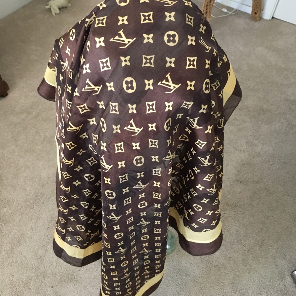 Louis Vuitton Monogram Scarf (Vintage)