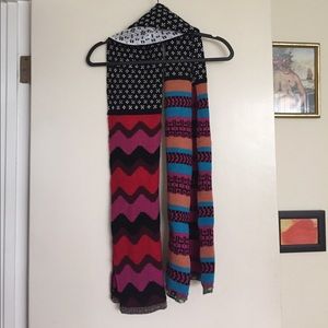 Reversible scarf - new with tags