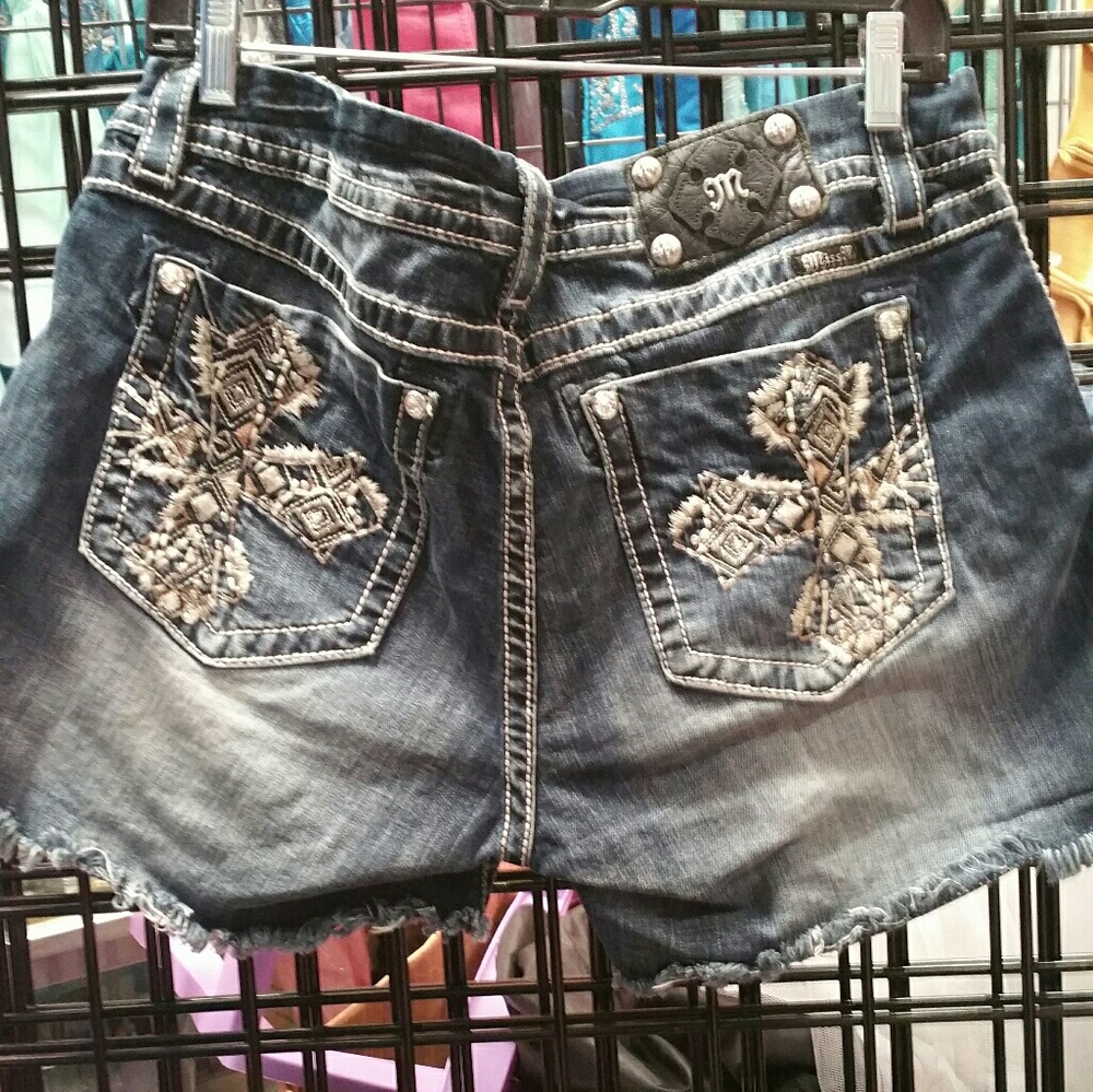 New wo tags size 34 miss me shorts