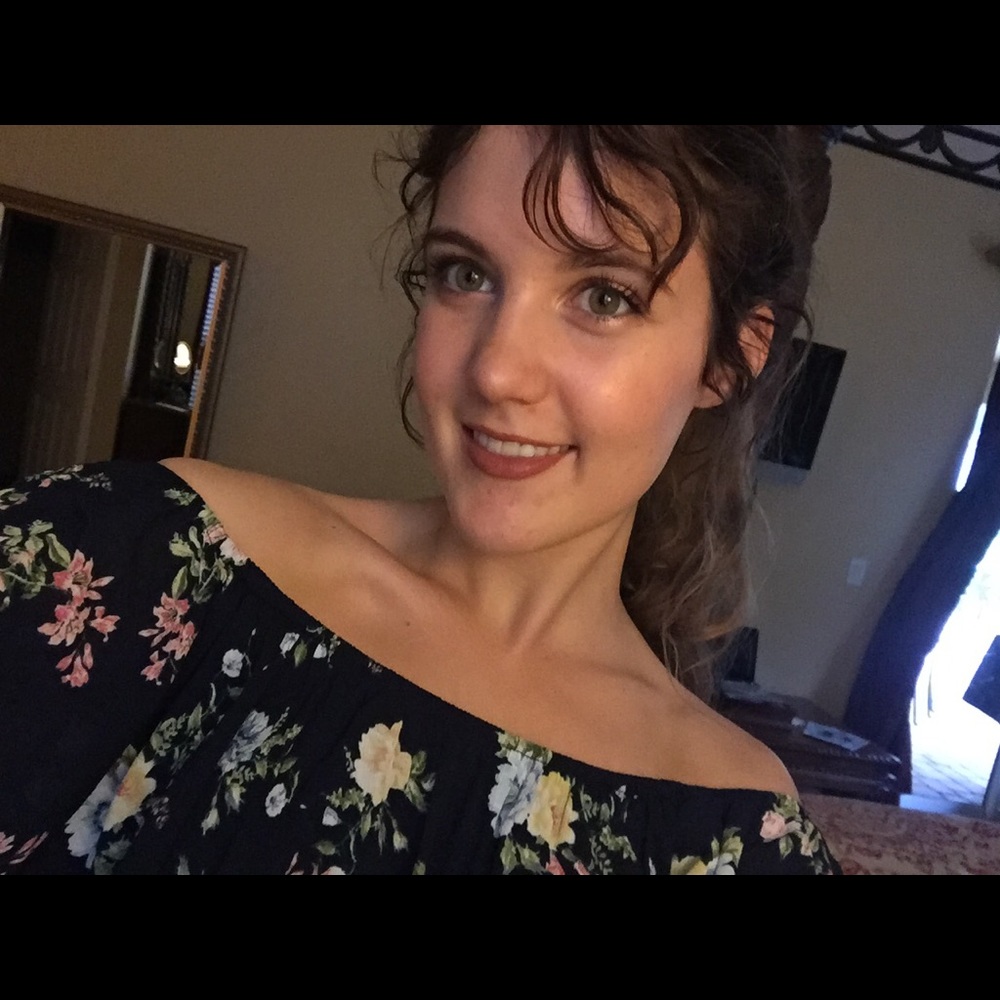 NWT floral crop top