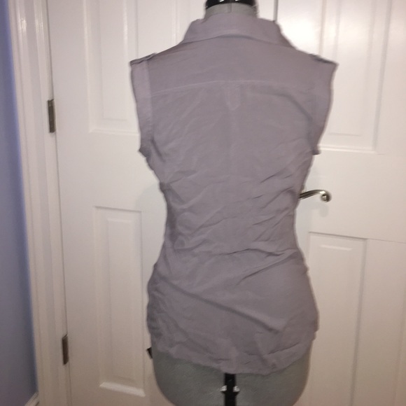 Gray button down tank - Picture 2 of 2
