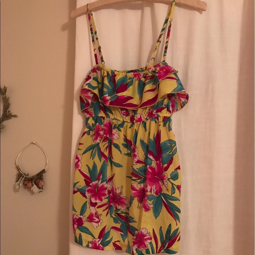 Billabong tropical top