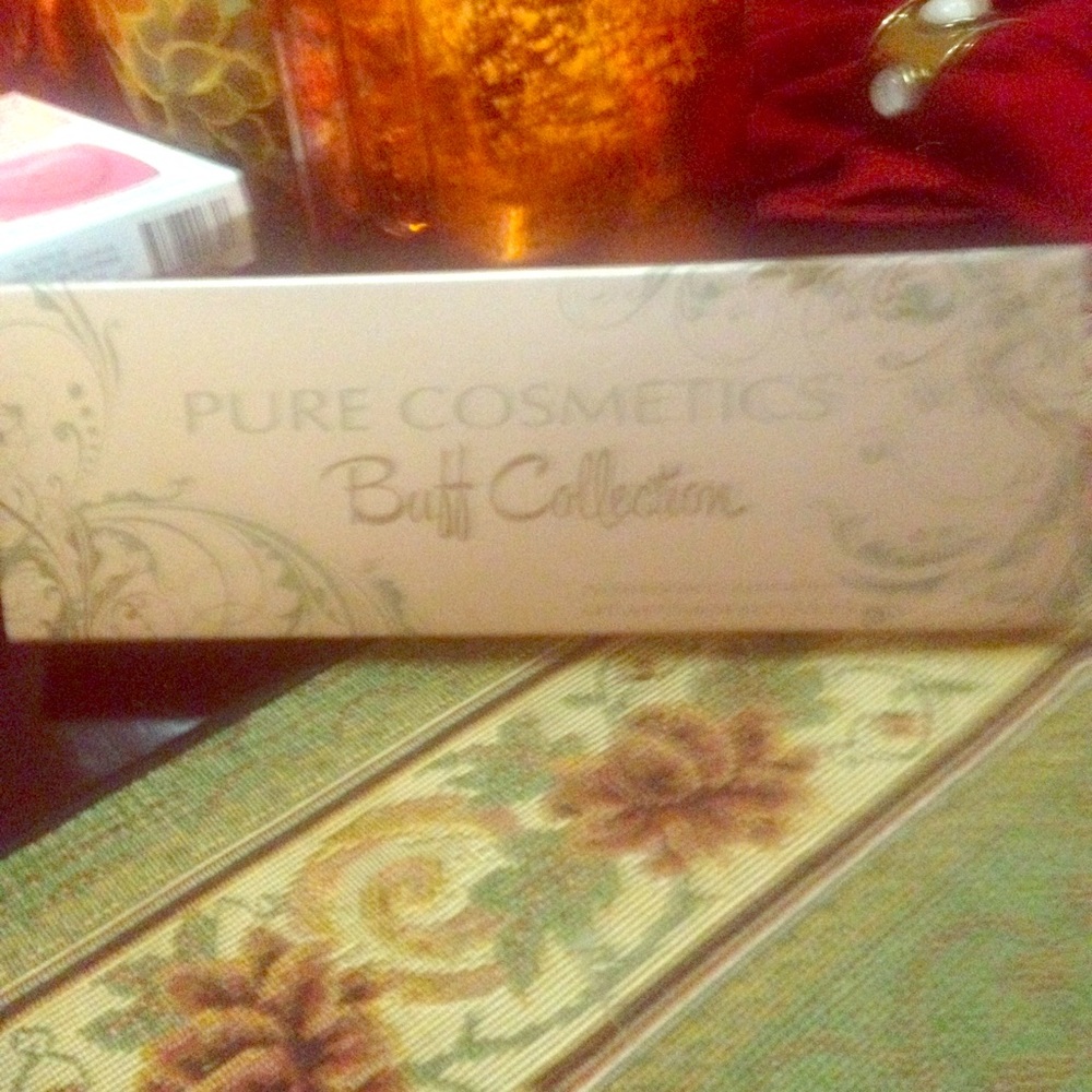 Buff collection. Palette