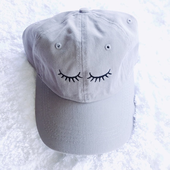 City Hunter Accessories - Gray "Eyelashes" Embroidered Cap Hat