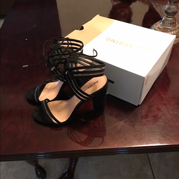 Women's heels - Picture 2 of 3