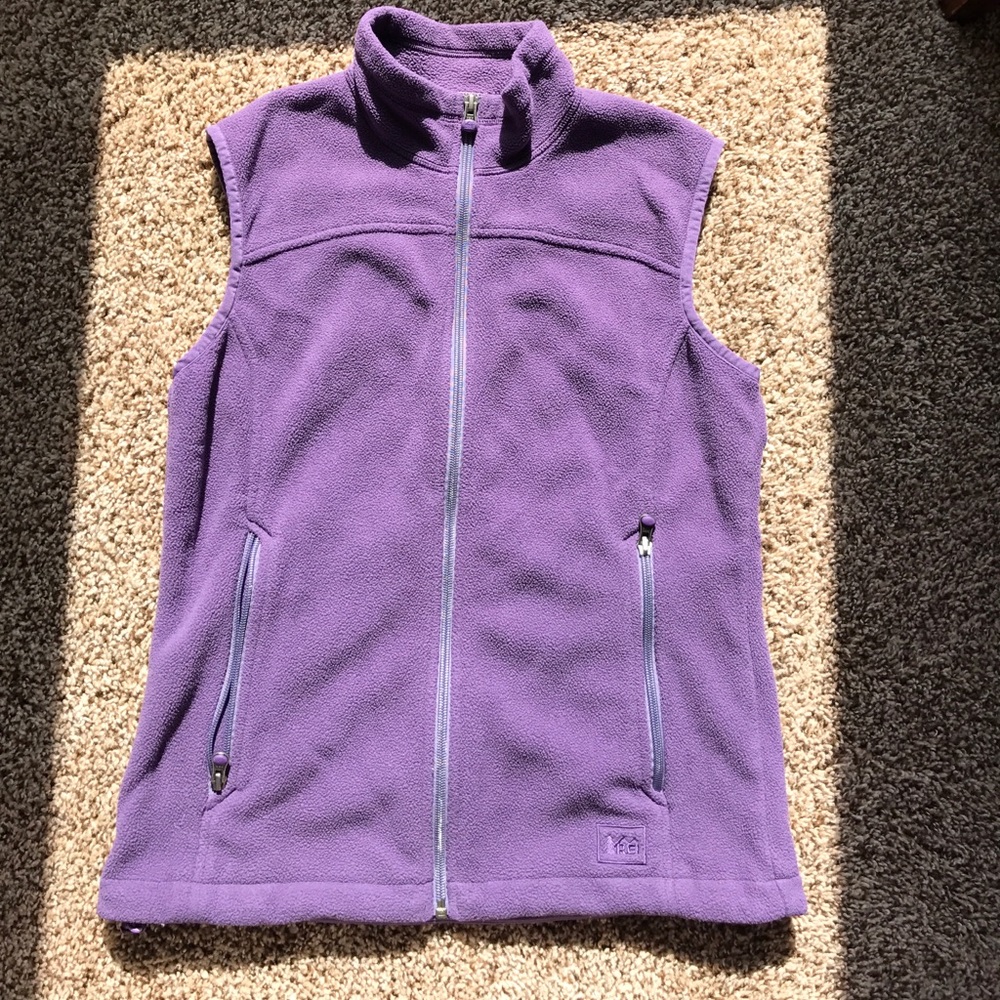 Fleece REI vest