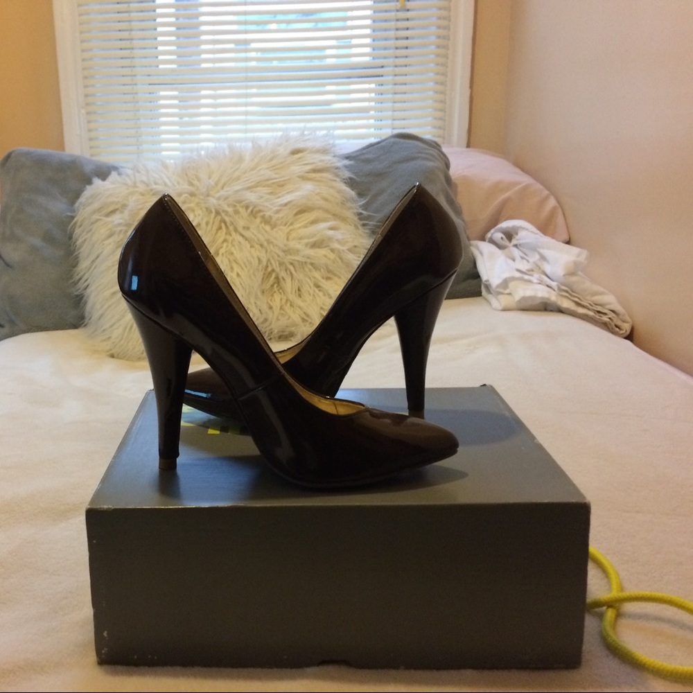 Chocolate Brown Pointed heels
