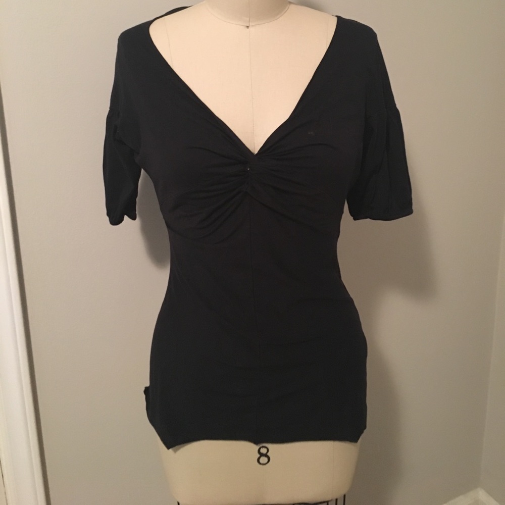 Velvet brand v-neck tissue top