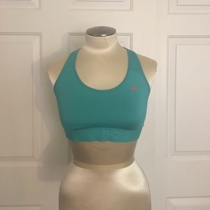 NIKE just do it. sports bra