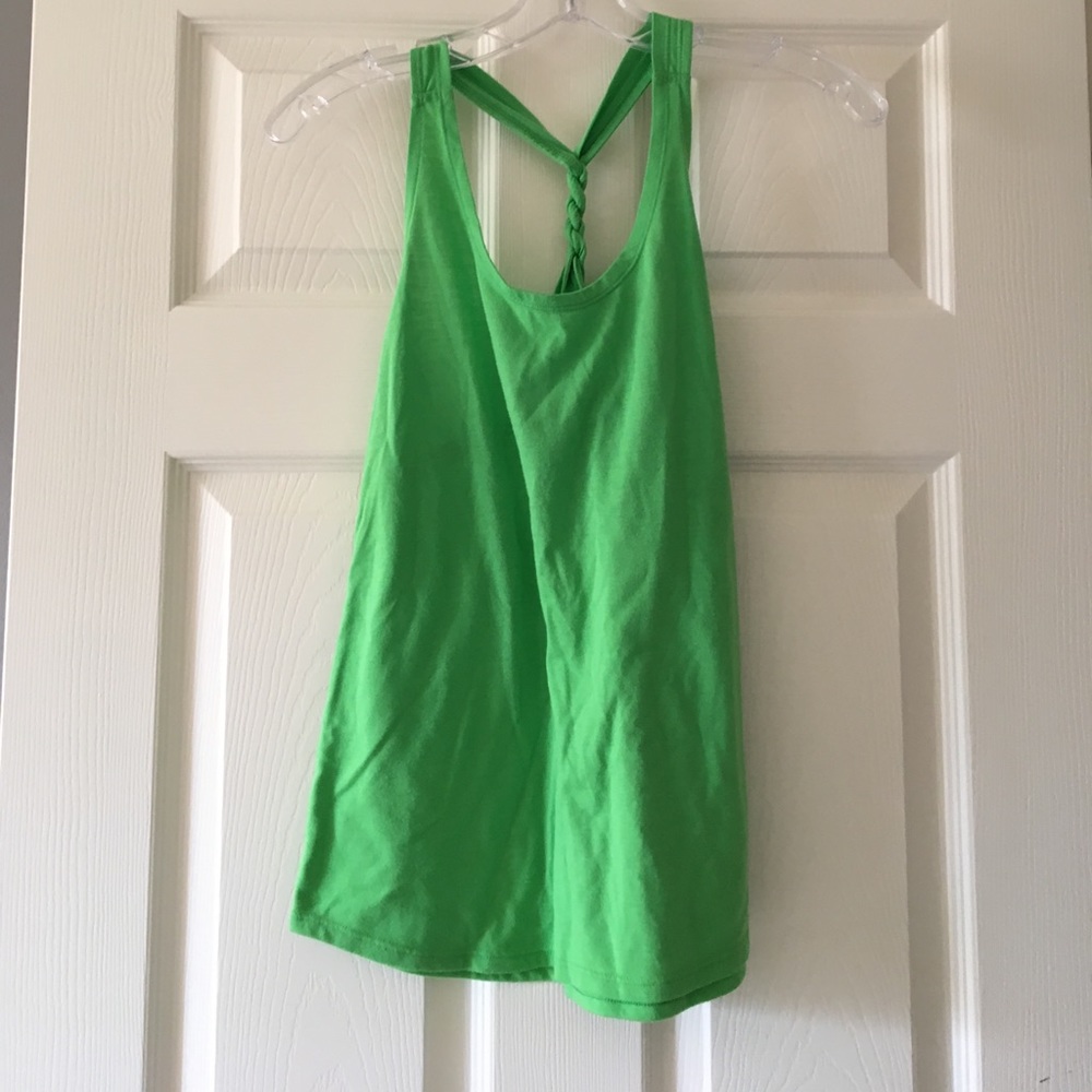 UNDER ARMOUR // Tank Top