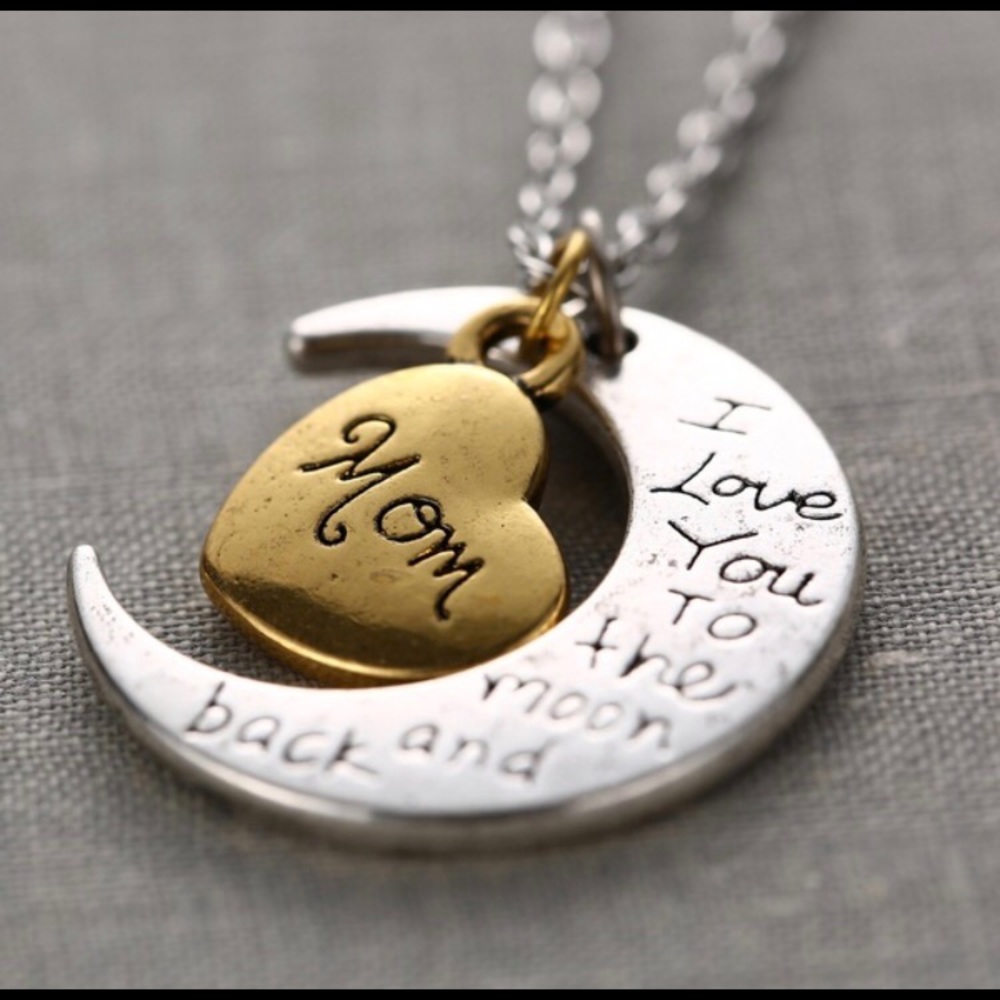 💫Mom Charm Crescent Moon Necklace💫