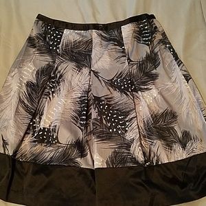 Patterned skirt