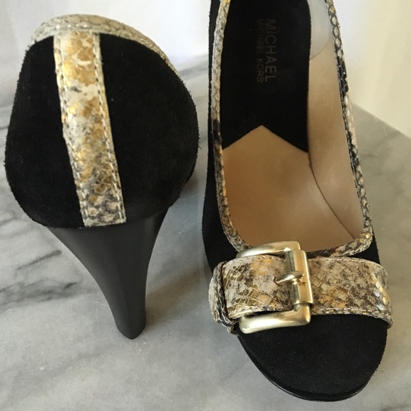 MiChAel K0rs SnaKeSkin HeEls - Picture 5 of 10