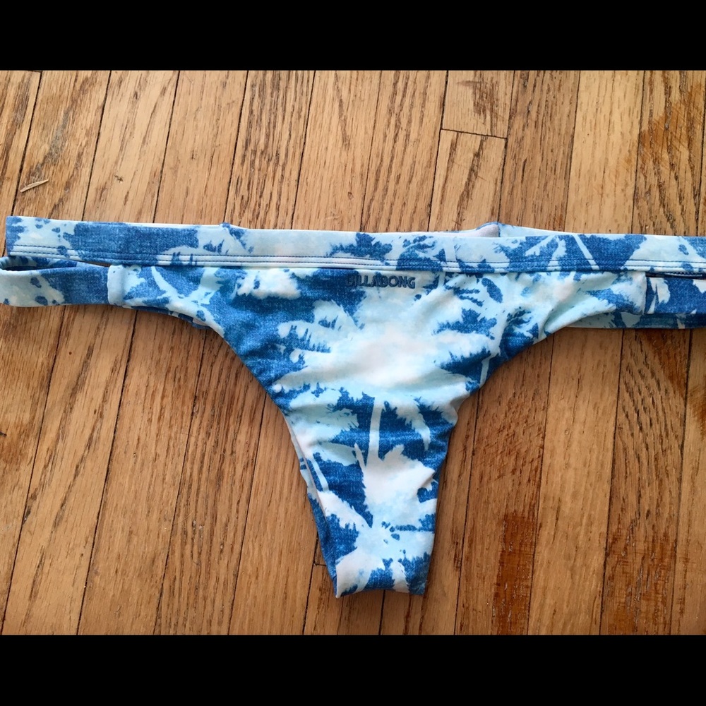 Billabong Swim bottoms