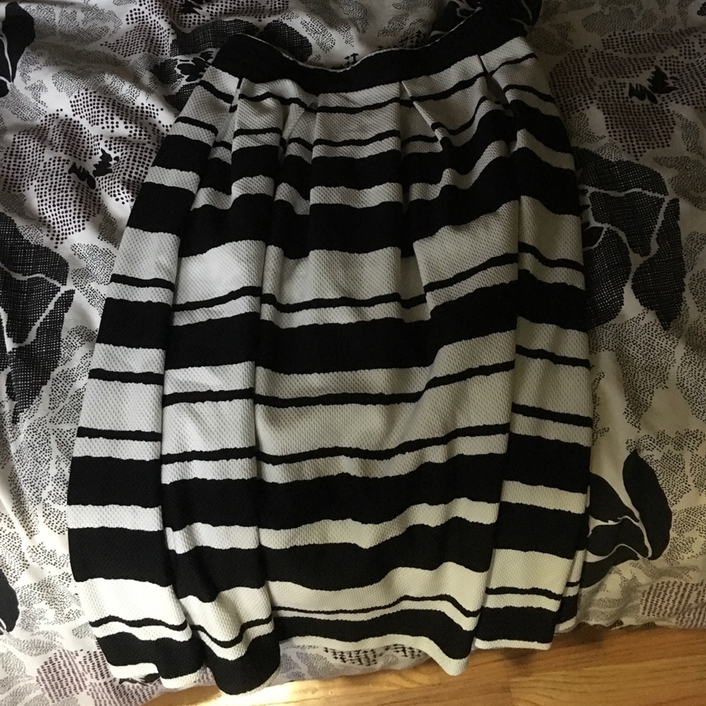 Midi skirt