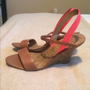 ADORABLE tan and hot pink heels!