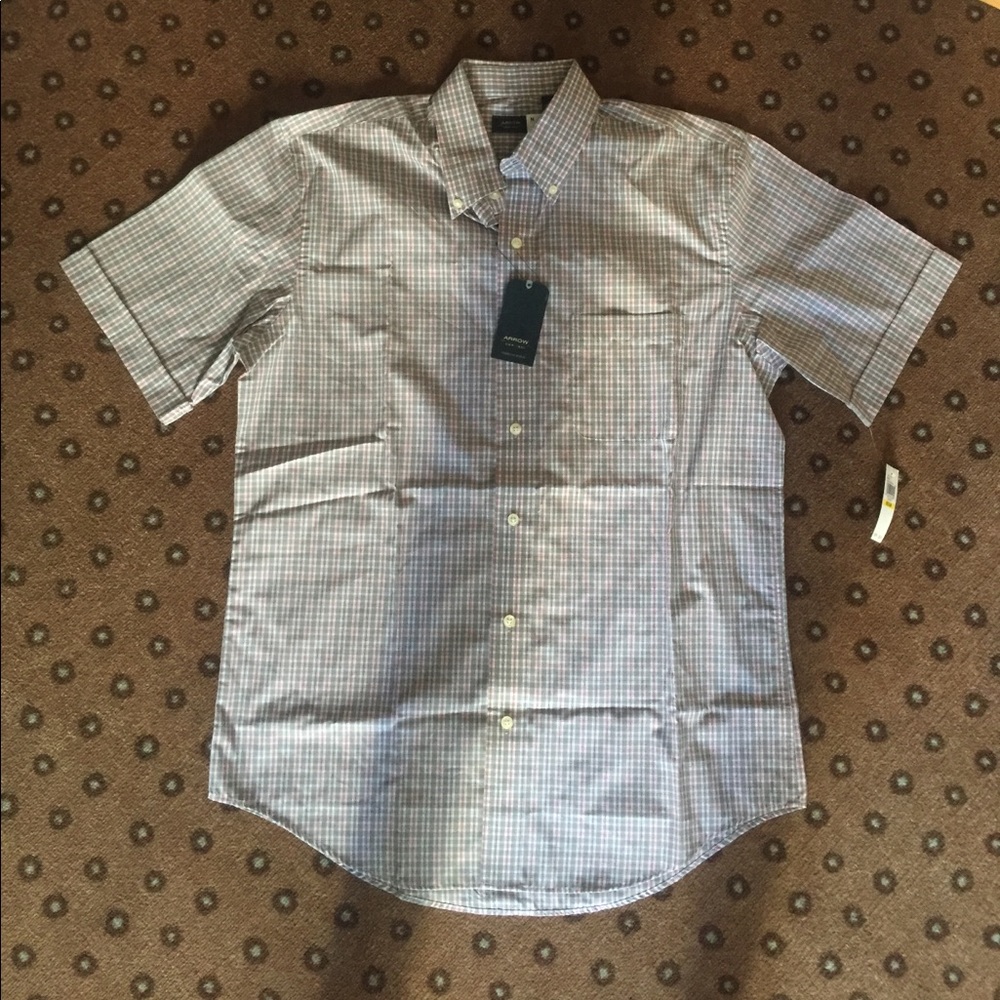 ARROW button up