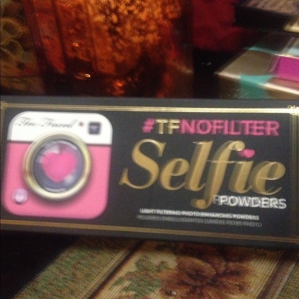 Too face high lighter