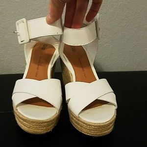 Gap Sandal Wedges