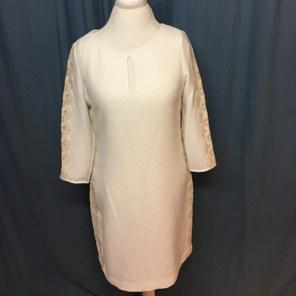 Jessica Simpson white dress