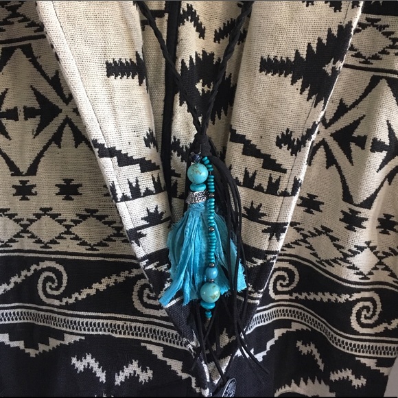 Western crop jacket embroidered black white LS - Picture 7 of 8