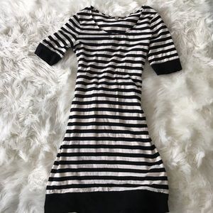 Banana Republic XS Petite Black White Stripe Dress