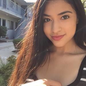 Meet your Posher, Vicky