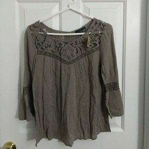 Three quarter sleeve blouse
