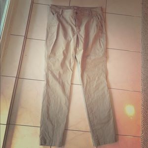 Women's khaki skinny leg