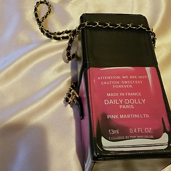 Novelty purse( pink nail polish shape) - Picture 4 of 7