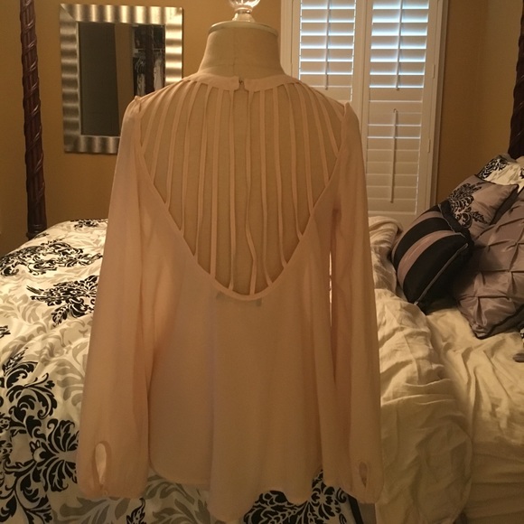 Foreign Exchange Blouse - Picture 1 of 4