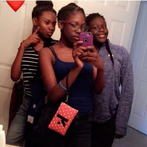 Meet your Posher, Tasharrie