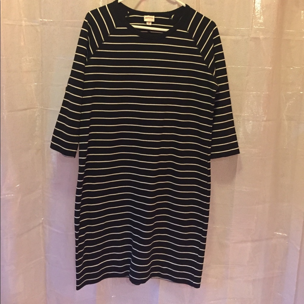 Black and white stripe three qtr sleeve dress