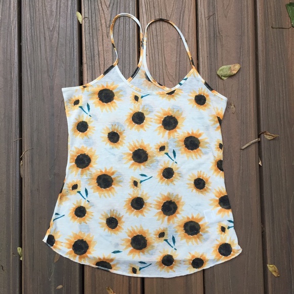 Urban Outfitters Tops - UO sunflower tank
