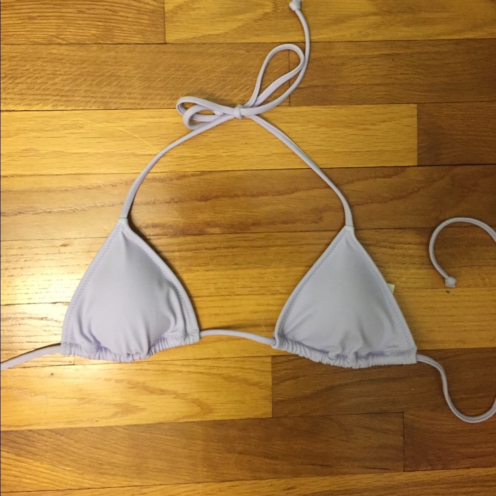 NEVER WORN Purple bikini top VS