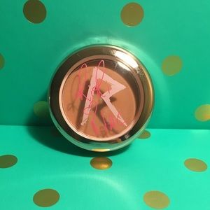 MAC Rihanna Fall Collection