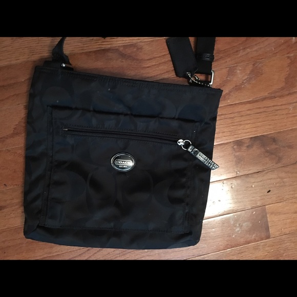 Coach crossbody bag - Picture 1 of 2