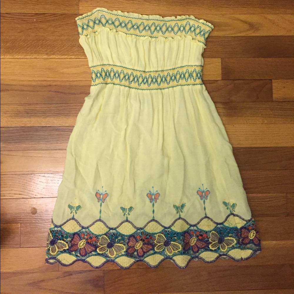 Yellow beach cover up or dress!