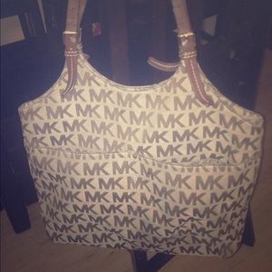 Mk purse