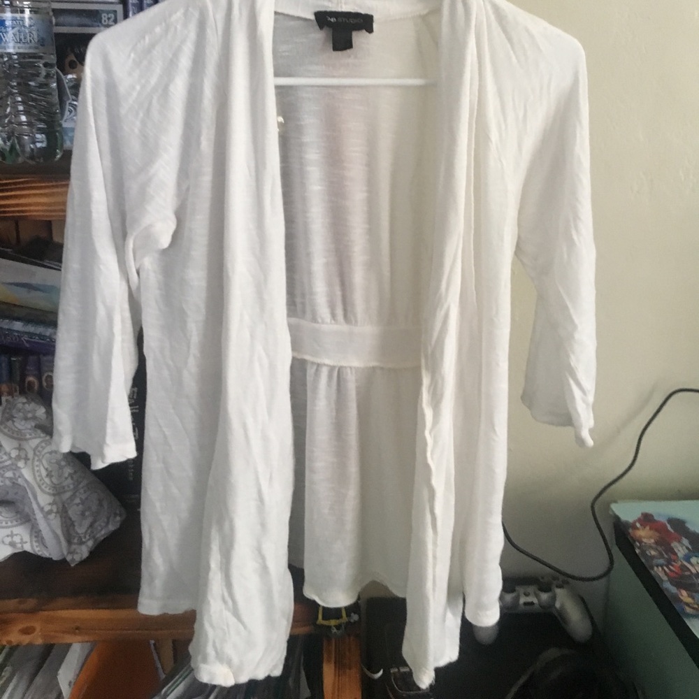 White half sleeve Cardigan